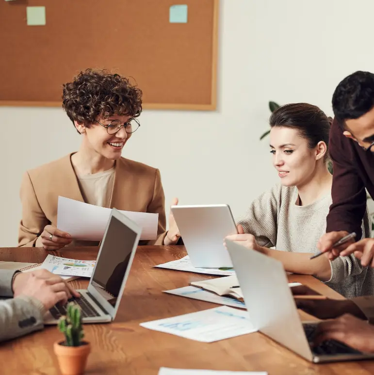 Team collaboration on digital product design